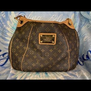 Authentic Louis Vuitton Galleria PM